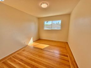 330 Scott St, Livermore CA 94551