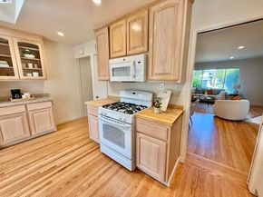 330 Scott St, Livermore CA 94551