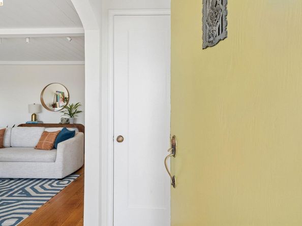 4282 Fruitvale Ave, Oakland CA 94602