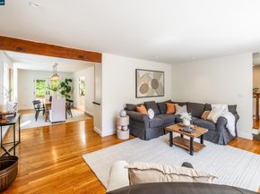 3348 Walnut Ln, Lafayette CA 94549
