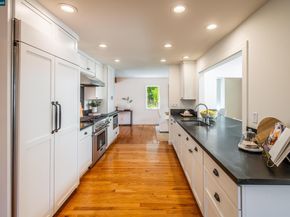 3348 Walnut Ln, Lafayette CA 94549