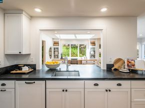 3348 Walnut Ln, Lafayette CA 94549