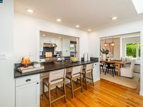 3348 Walnut Ln, Lafayette CA 94549