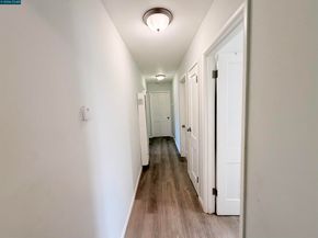 238 Fitzpatrick Rd, Oakland CA 94603