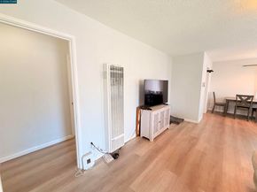 238 Fitzpatrick Rd, Oakland CA 94603