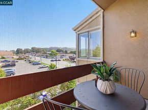 2121 Vale Rd 318, San Pablo CA 94806