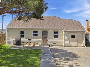 37340 Locust St, Newark CA 94560