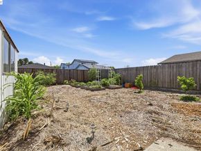 37340 Locust St, Newark CA 94560