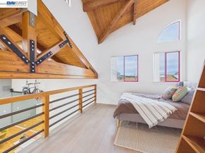 2932 Filbert St 2, Oakland CA 94608