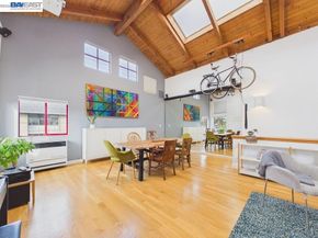 2932 Filbert St 2, Oakland CA 94608