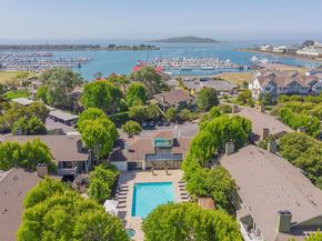 6 Schooner Ct, Richmond CA 94804