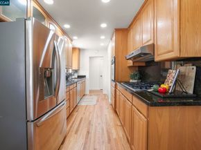 19 Mardock Ct, Pleasant Hill CA 94523
