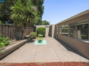 19 Mardock Ct, Pleasant Hill CA 94523
