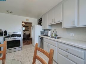 2979 Gilma Dr, Richmond CA 94806