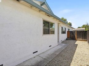 7359-7361 Glenoaks Way, Dublin CA 94568