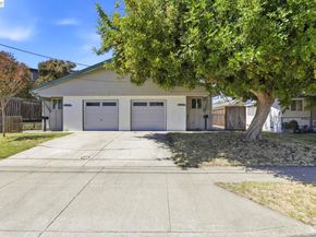 7359-7361 Glenoaks Way, Dublin CA 94568