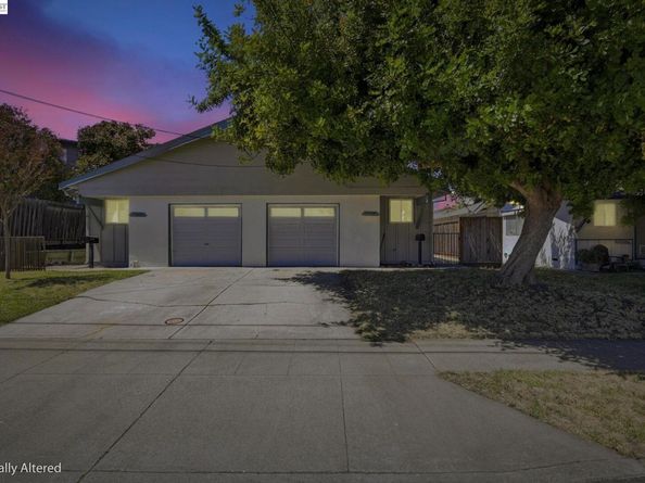 7359-7361 Glenoaks Way, Dublin CA 94568