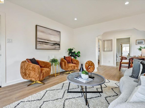 6124 Santa Cruz AVE, Richmond CA 94804