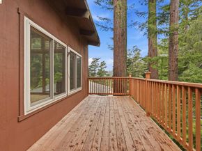 33 Eastwood Ct, Oakland CA 94611