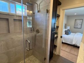 3933 Midvale Ave, Oakland CA 94602