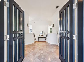 35 Bay Forest Ct, Oakland CA 94611