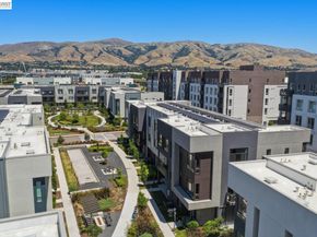 3693 Vision Cmn 1007, Fremont CA 94538