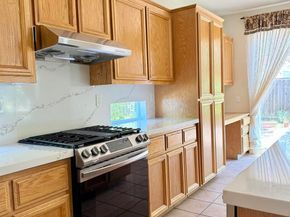 852 Meadow View Dr, Richmond CA 94806