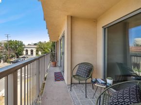 2 Panoramic Way 105, Berkeley CA 94704