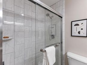 1825 Shoreline Dr 108, Alameda CA 94501