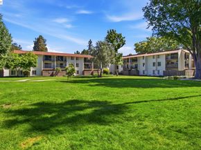 1720 Halford Ave 233, Santa Clara CA 95051