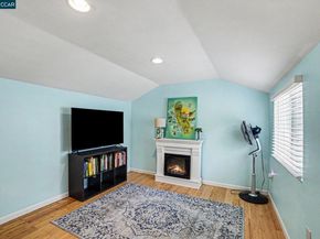 2214 Pacheco Blvd, Martinez CA 94553