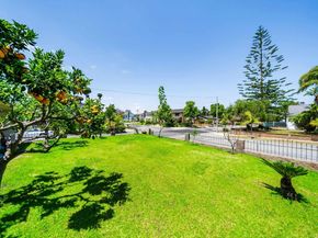 1622 Pegasus St, Newport Beach CA 92660