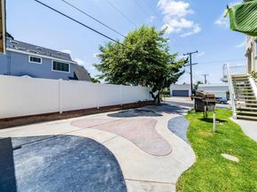 1622 Pegasus St, Newport Beach CA 92660