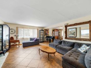1622 Pegasus St, Newport Beach CA 92660