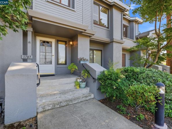1707 Geary Rd, Walnut Creek CA 94597
