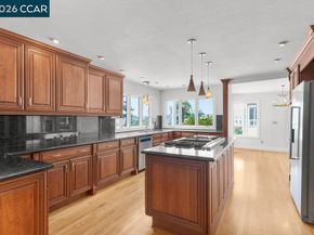 4110 Sugar Maple Dr, Danville CA 94506