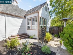 4110 Sugar Maple Dr, Danville CA 94506