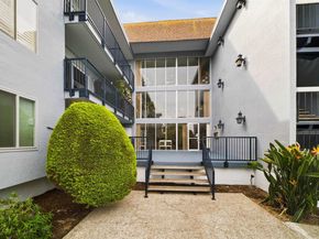 960 Shorepoint Court 214, Alameda CA 94501