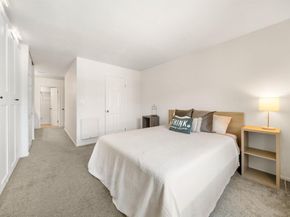 960 Shorepoint Court 214, Alameda CA 94501