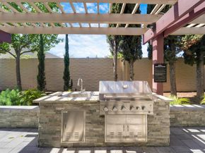 2111 Latham St 307, Mountain View CA 94040