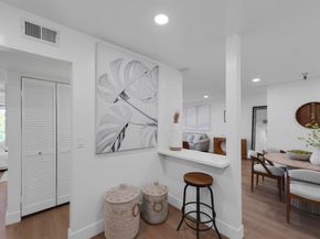 2111 Latham St 307, Mountain View CA 94040
