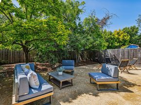 6521 Dover St, Berkeley CA 94703
