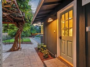 6521 Dover St, Berkeley CA 94703