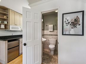 6521 Dover St, Berkeley CA 94703