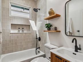 6521 Dover St, Berkeley CA 94703