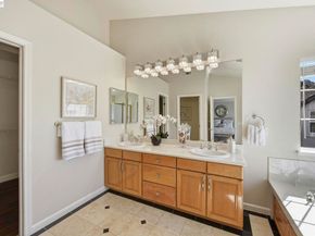 43461 Laurel Glen Cmn, Fremont CA 94539