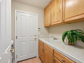 43461 Laurel Glen Cmn, Fremont CA 94539