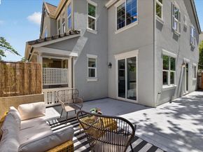 5880 Hillbrook Pl, Dublin CA 94568