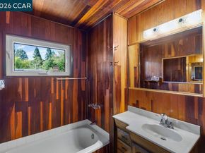 8 Ramona Drive, Orinda CA 94563