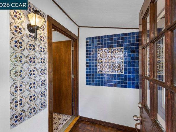 8 Ramona Drive, Orinda CA 94563